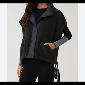 Free people XL scout it out fleece vest black